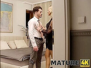 Flattering And Victoria Novas Mature Cougar Video