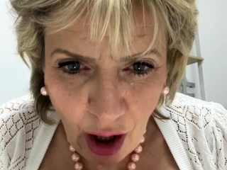 Blonde amateur gives webcam show with toys