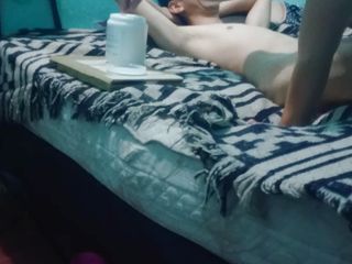 Medi's massage: Pleasure for a skinny boy