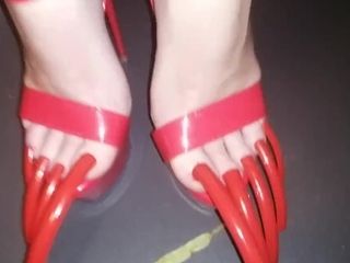 LADY L RED HIGH HEELS AND MEGA LONG RED NAILS (video short version).