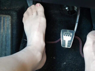 Pedal Pumping in Birkenstocks