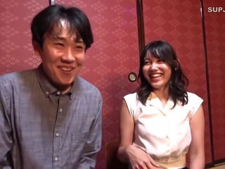 D*v*m*m-212 Mixed Bath With Just A Towel! Wives Expose Their Lewd Nature As They Moan In The Arms Of Others Right In Front Of Their Husbands! Raw, Con